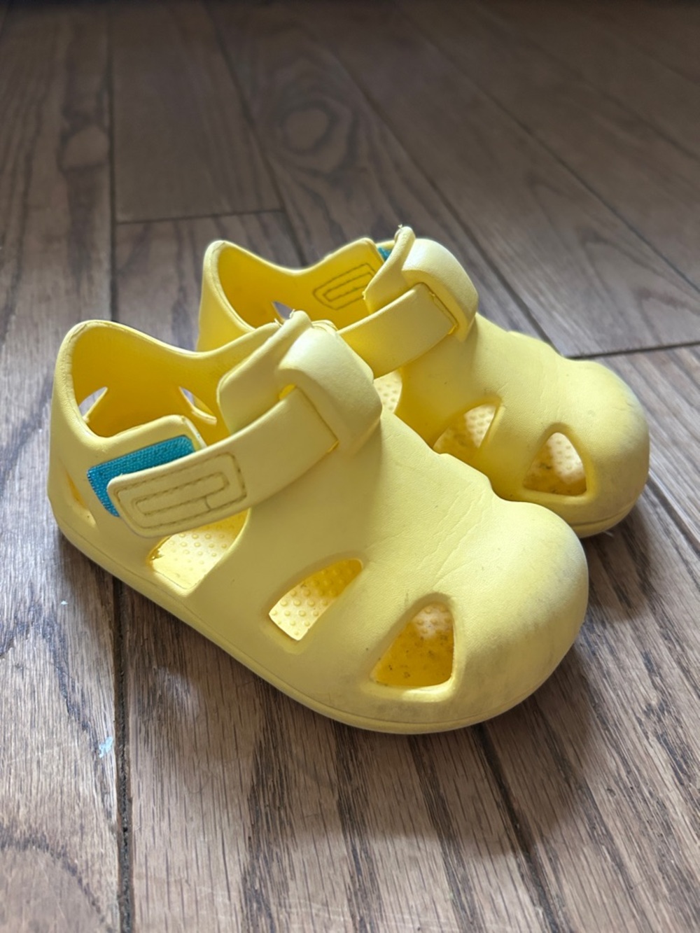 Ten Little splash Sandals